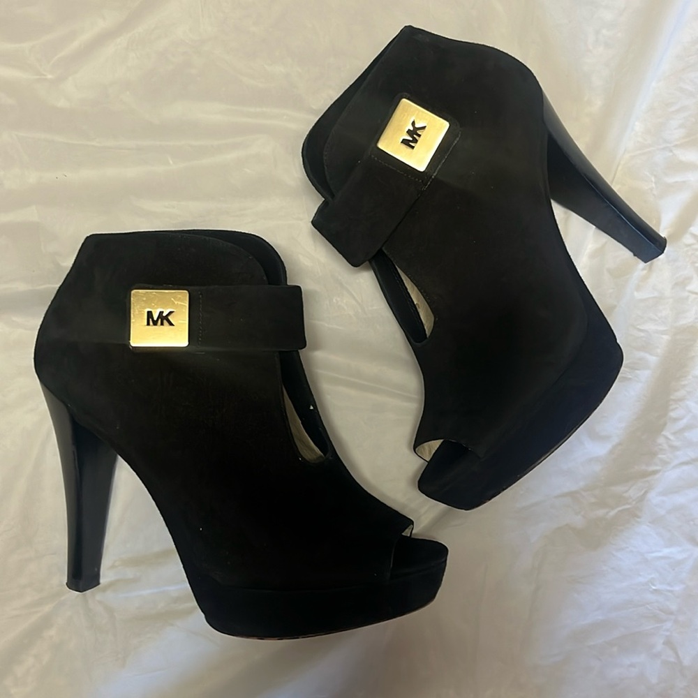 MICHAEL Mchael Kors Black Suede Open Toe Platform “Davenport” Booties